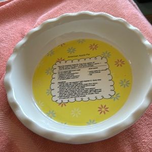 Nantucket Ceramic deep dish Pie Plate..never used